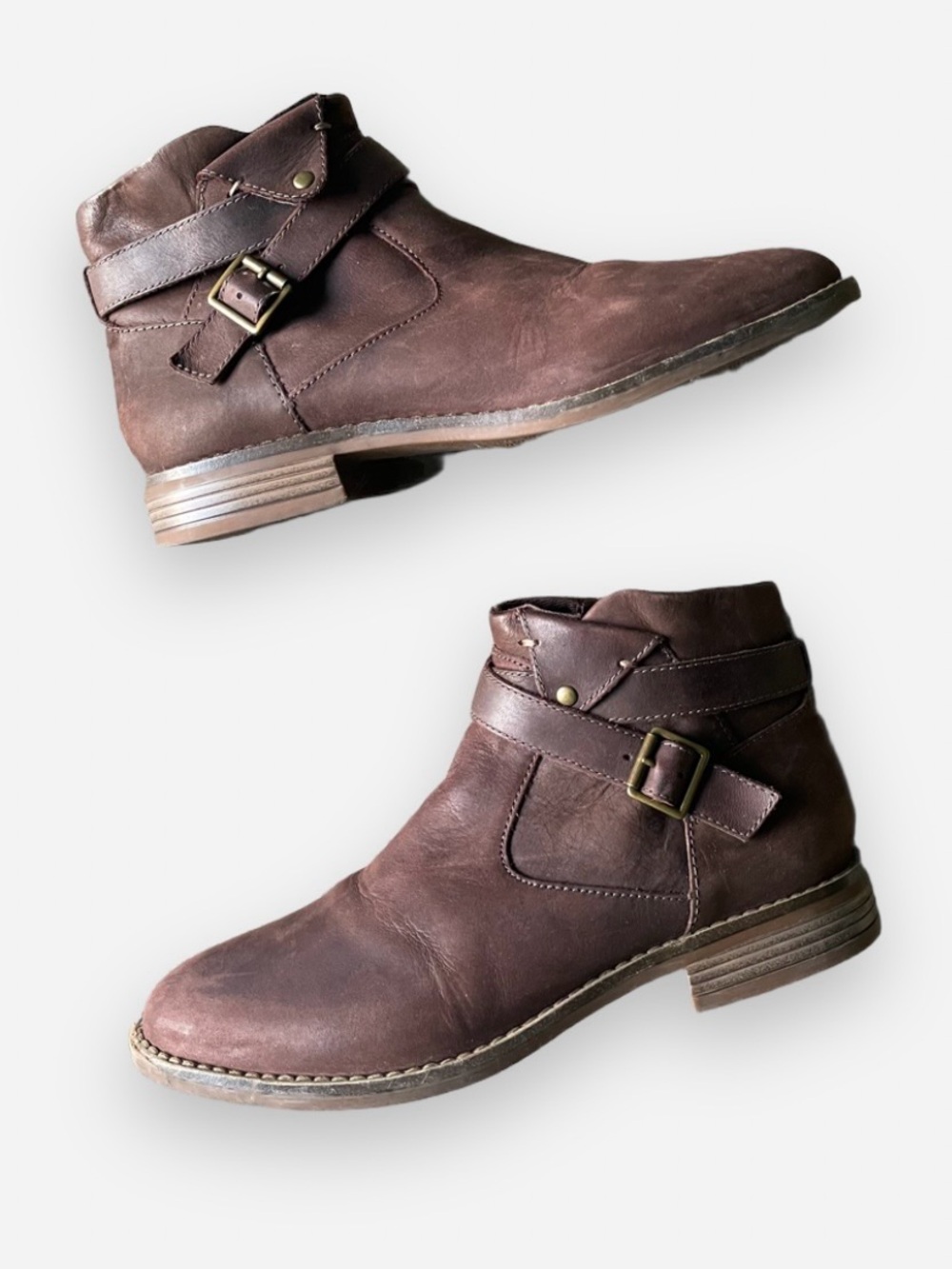 CLARKS Dark Brown Ankle Boots Buckle 7 Minimalist Preppy